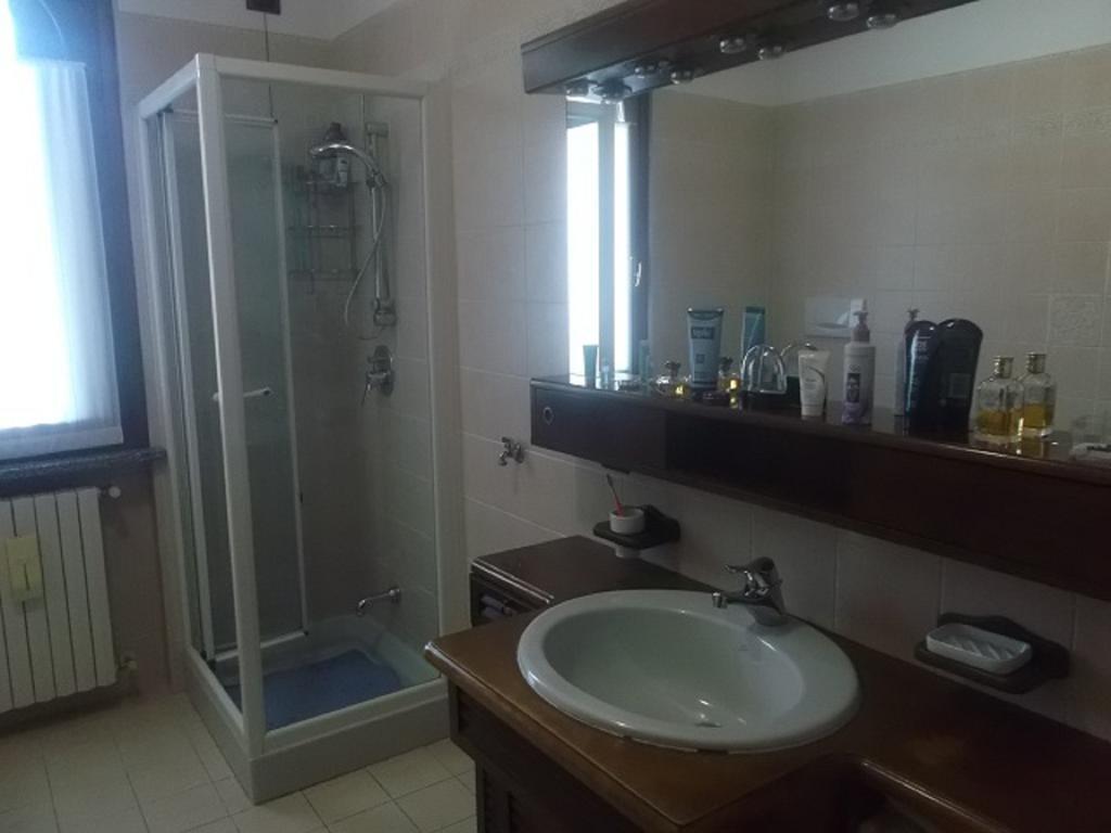 Crespi House Bed & Breakfast Парабиаго Стая снимка